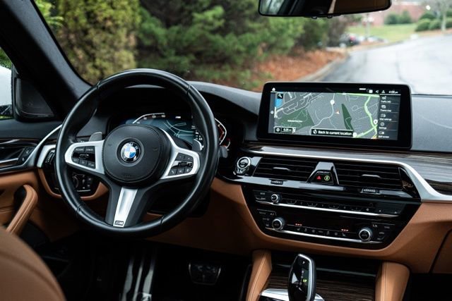 Used 2023 BMW 530i w/ M Sport Package image 23