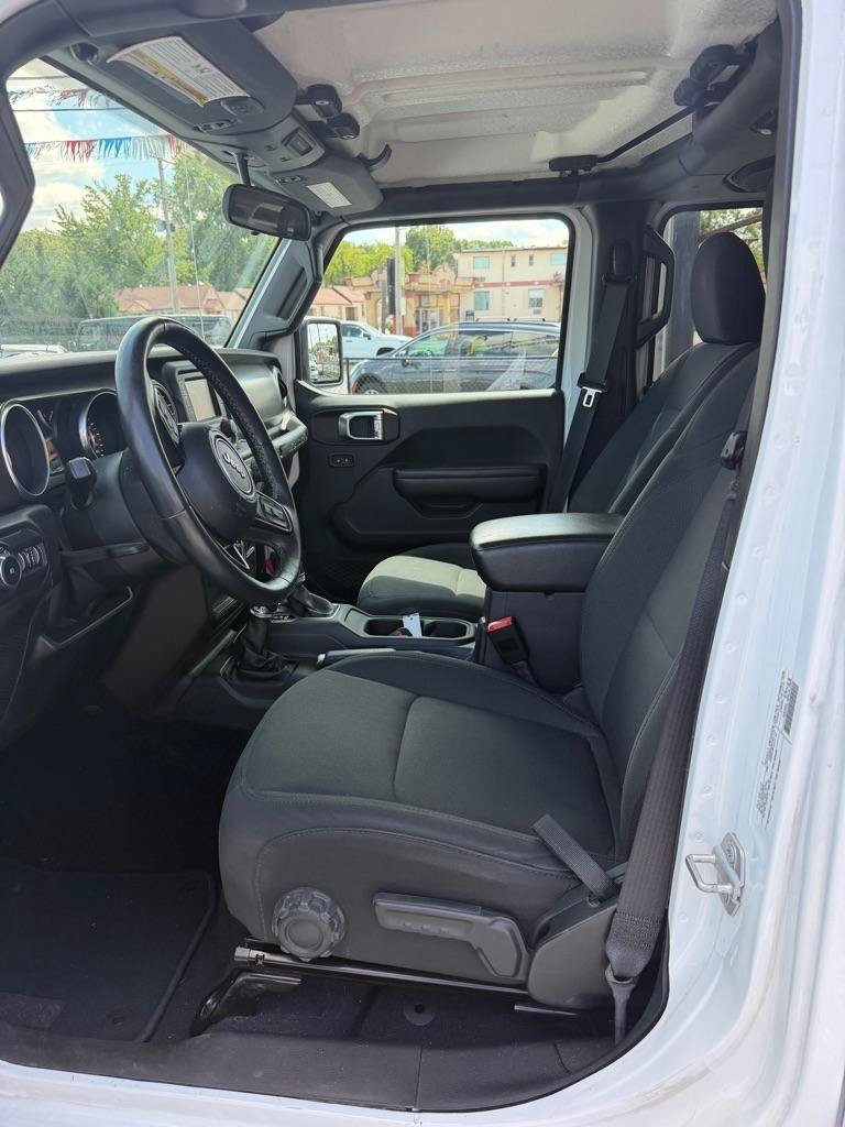 Used 2018 Jeep Wrangler Unlimited Sport S AWD/4WD image 11