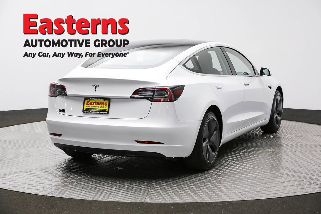 Used 2019 Tesla Model 3 Standard Range RWD image 5