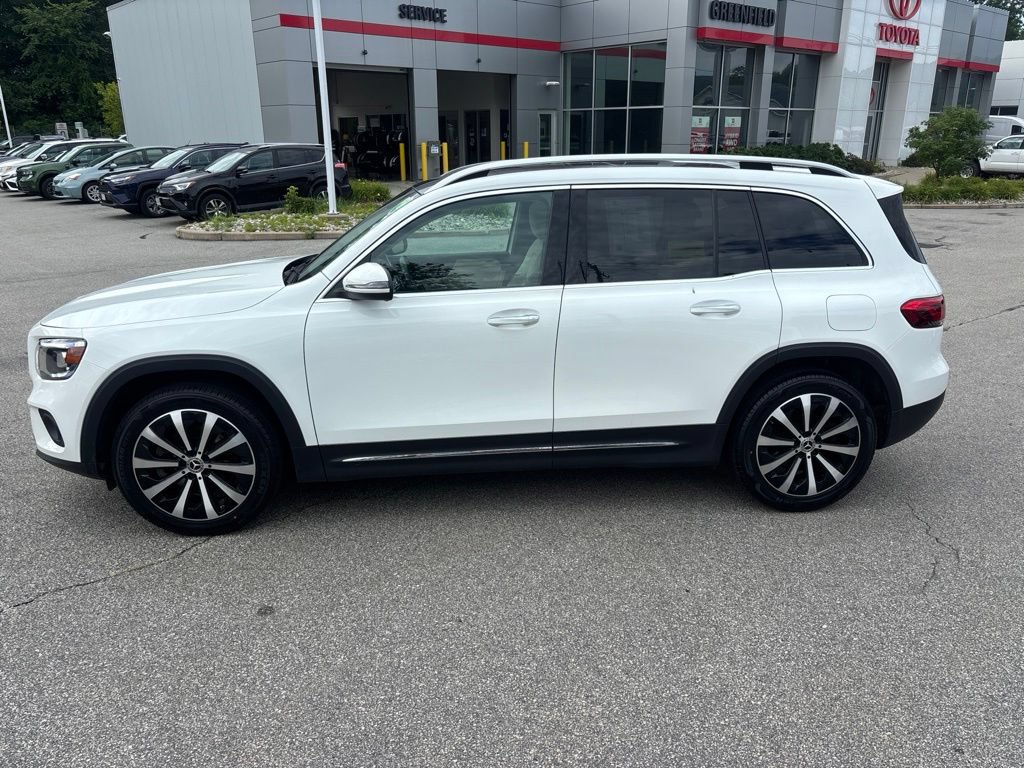 Used 2023 Mercedes-Benz GLB 250 4MATIC image 4