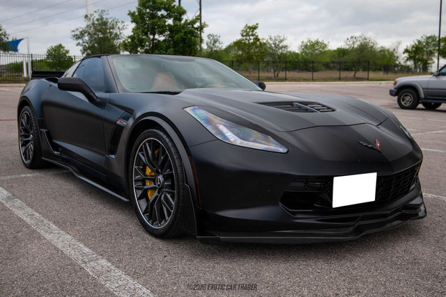 Used 2016 Chevrolet Corvette Z06 w/ 3LZ Preferred Equipment Group RWD image 12