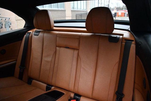 Used 2018 BMW 430i xDrive Convertible image 32