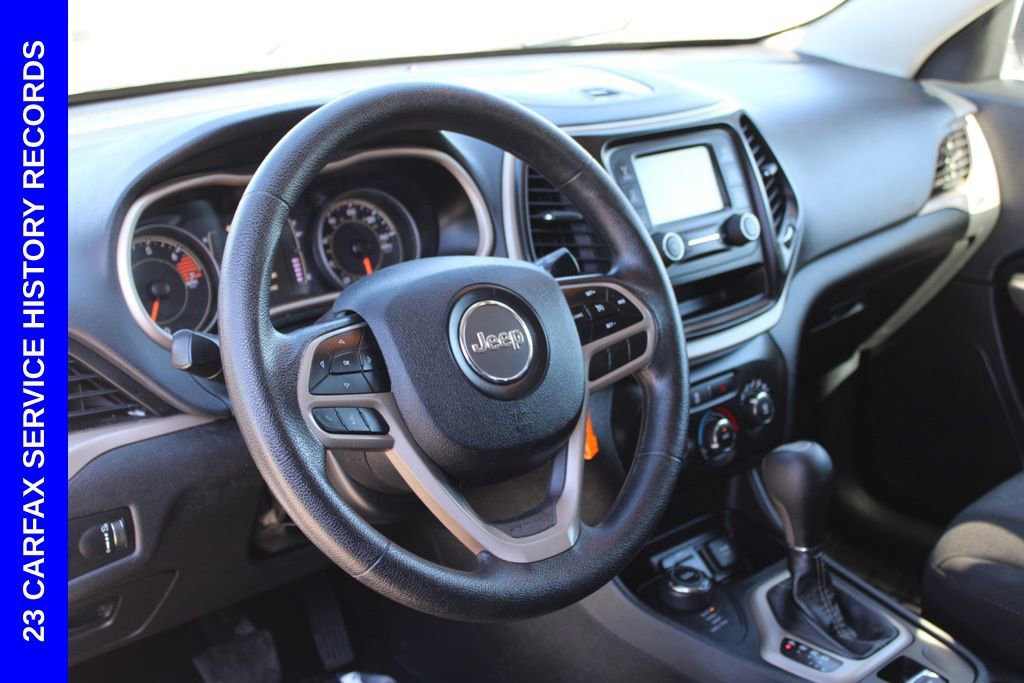 Used 2018 Jeep Cherokee Latitude image 15