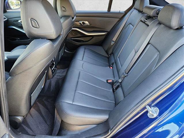 Used 2020 BMW 330i Sedan w/ Driving Assistance Package image 19