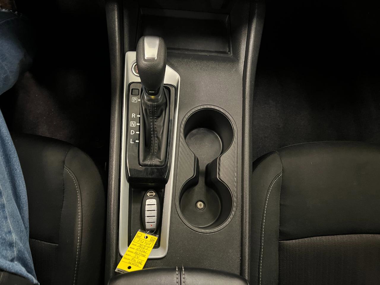 Used 2025 Nissan Altima 2.5 SV image 39