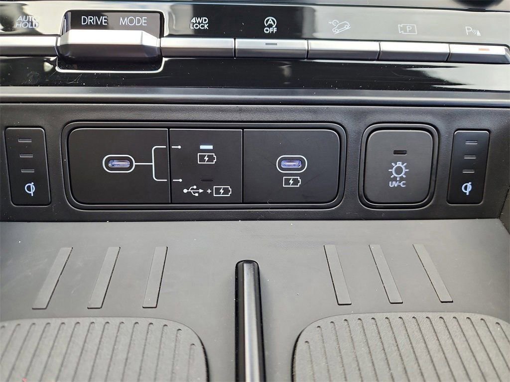 Certified 2024 Hyundai Santa Fe Calligraphy image 15