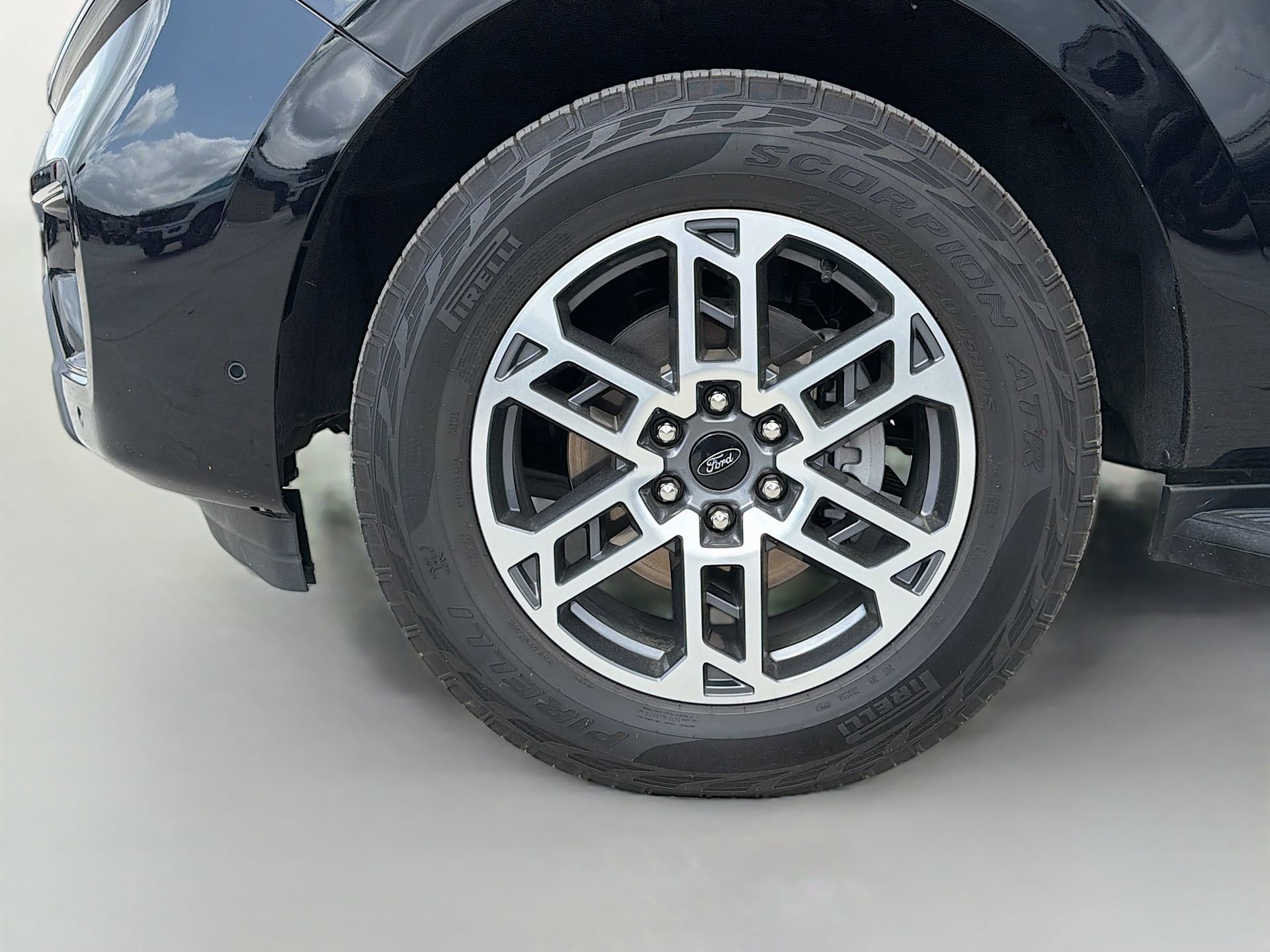 Certified 2025 Ford Expedition Max Active AWD/4WD image 39