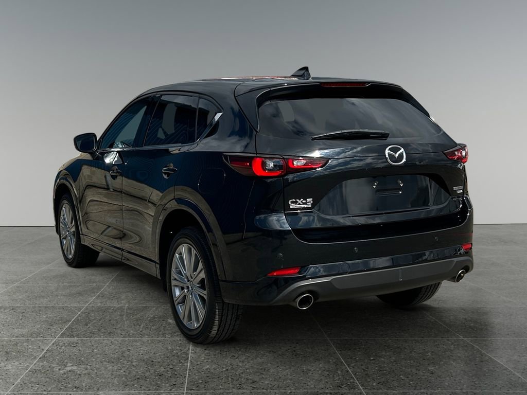 Used 2023 MAZDA CX-5 Signature image 5