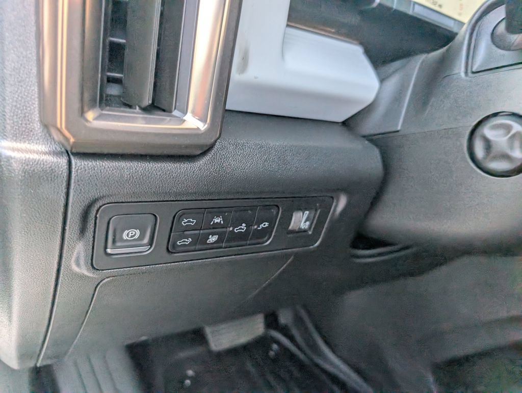 Used 2025 GMC Hummer EV 3X AWD/4WD image 17