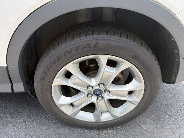 Used 2015 Ford Escape Titanium w/ Equipment Group 301A FWD image 6