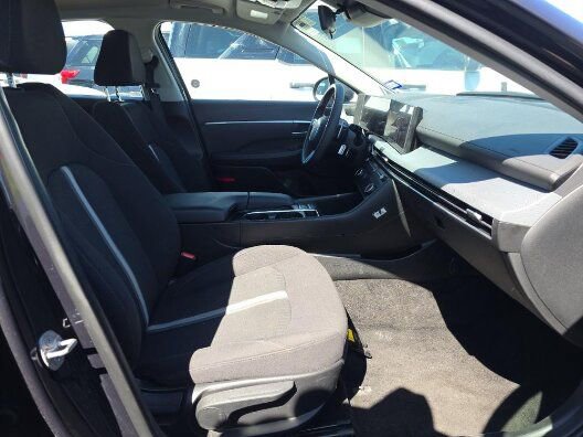 Used 2025 Hyundai Sonata SEL FWD image 10