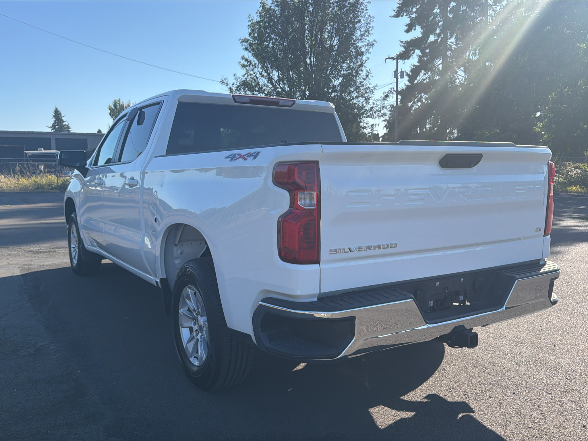 Used 2026 Chevrolet Silverado 1500 LT AWD/4WD image 6