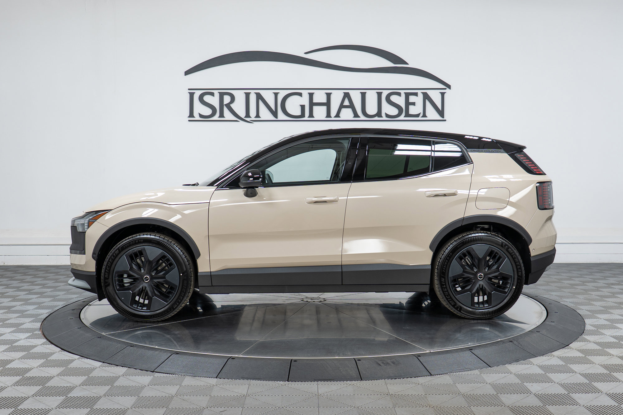 New 2026 Volvo EX30 Cross Country Ultra w/ Protection Package Premier image 8