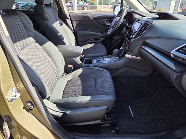 Used 2023 Subaru Forester Premium image 15