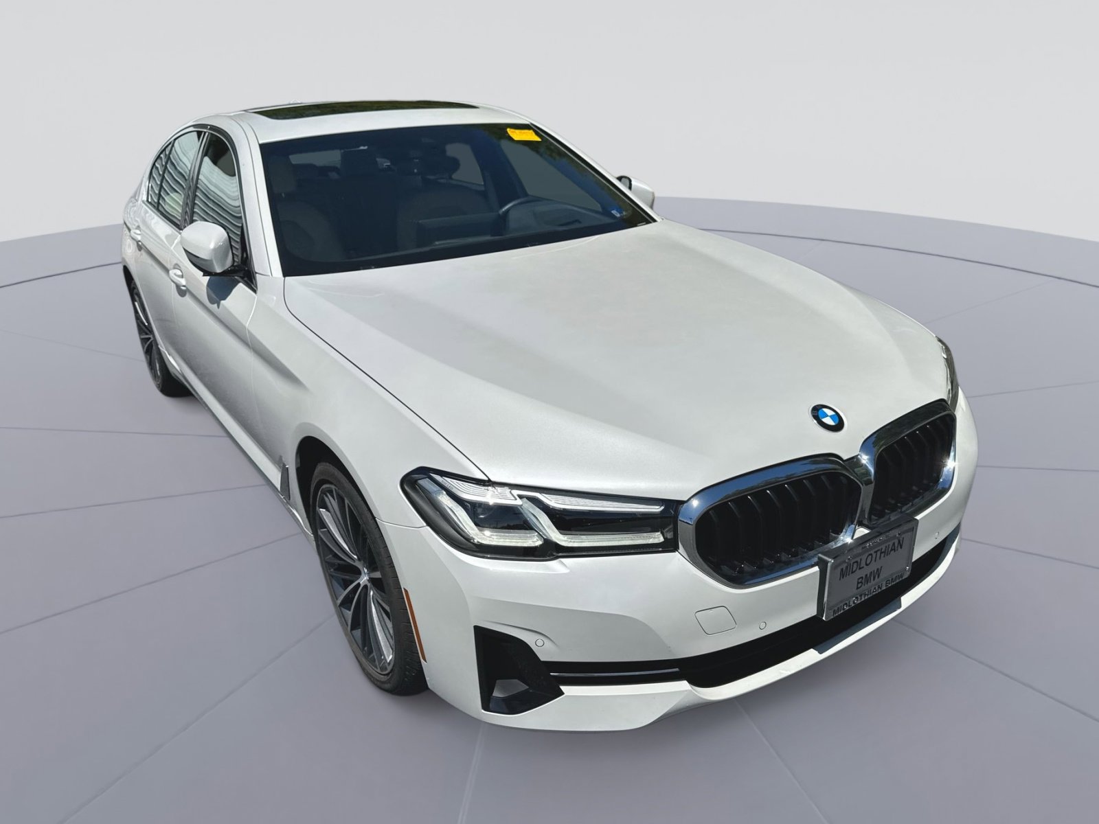 Certified 2023 BMW 540i xDrive w/ Premium Package AWD/4WD image 3