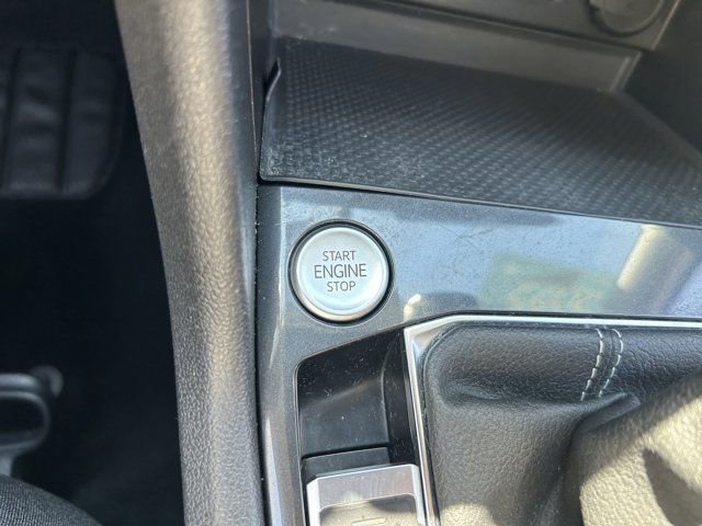 Certified 2022 Volkswagen Tiguan S FWD image 16