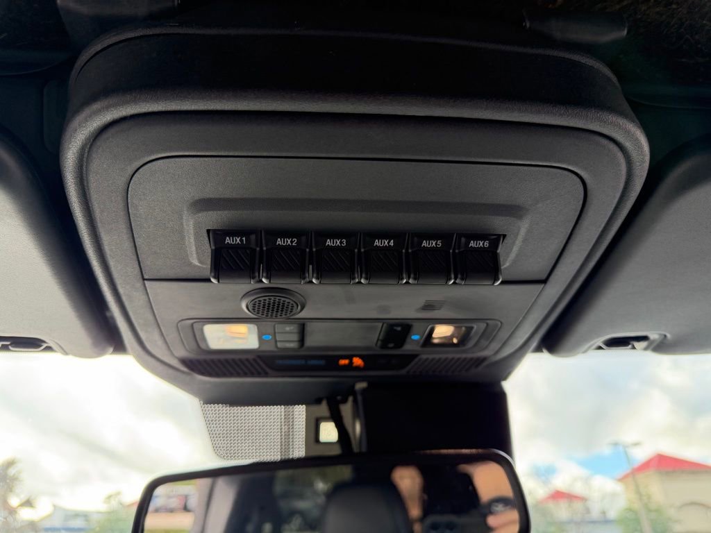 Used 2022 Ford Bronco Wildtrak image 30