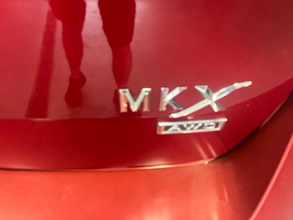 Used 2013 Lincoln MKX AWD image 7