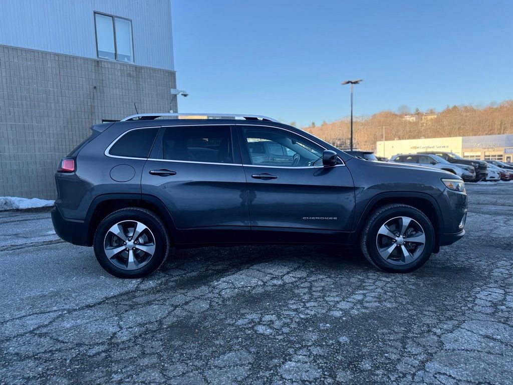 Used 2019 Jeep Cherokee Limited w/ Luxury Group image 7