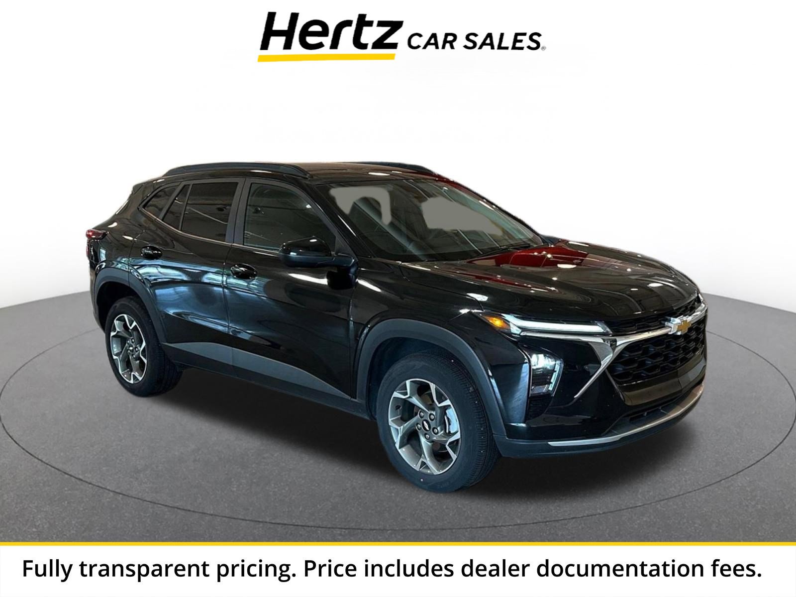 Used 2025 Chevrolet Trax LT FWD image 1