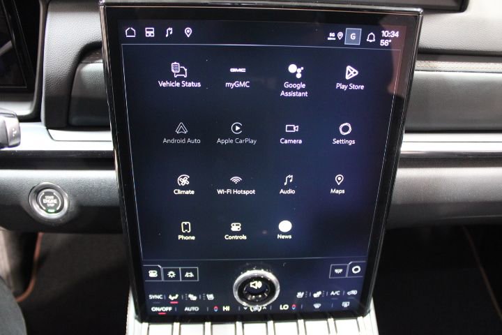 New 2026 GMC Terrain AT4 w/ Convenience Package III image 49