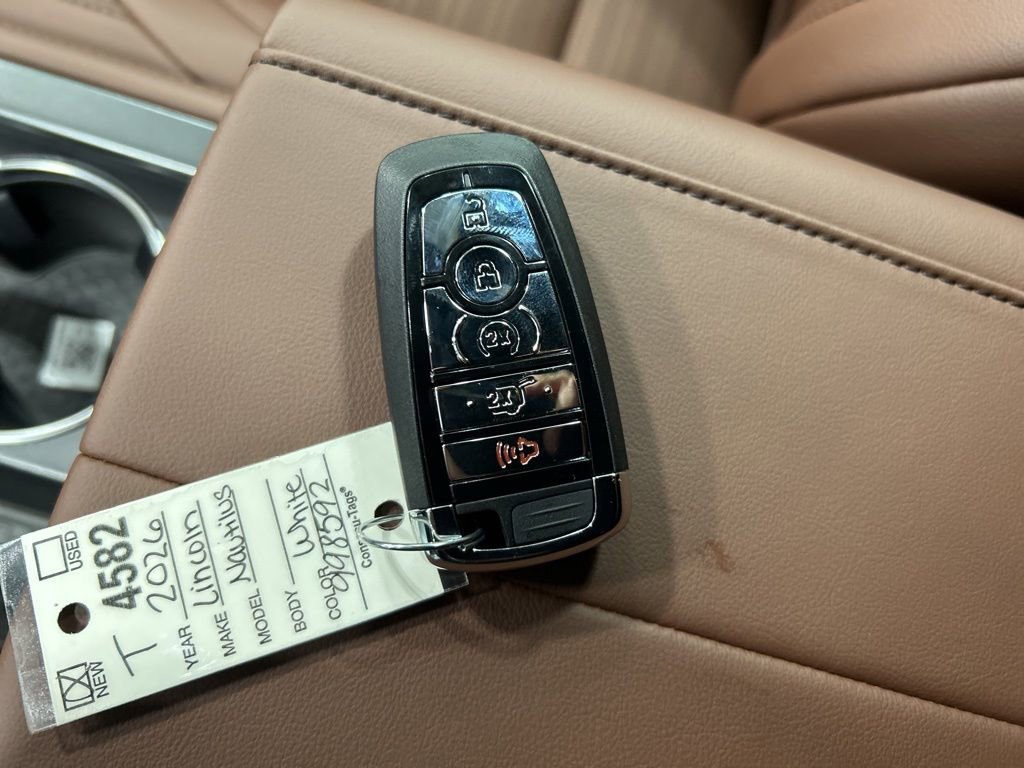 New 2026 Lincoln Nautilus Reserve image 23