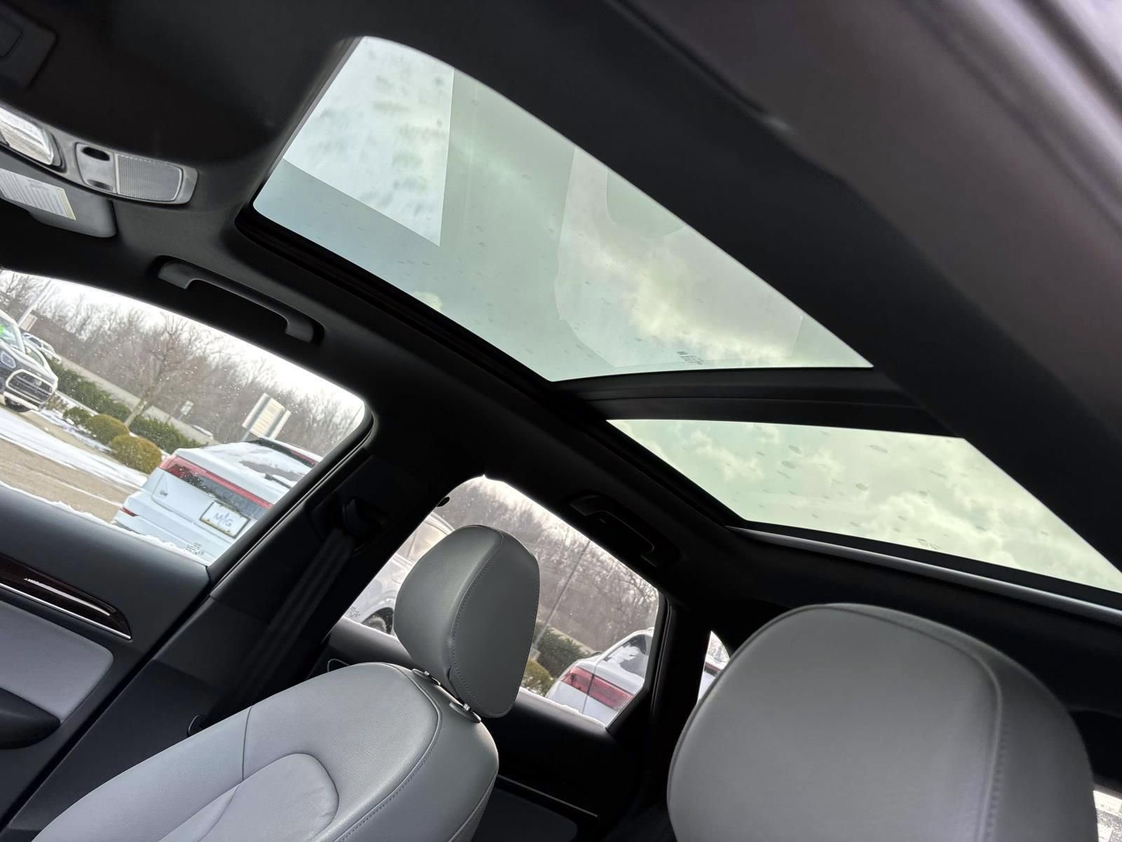 Used 2018 Audi Q3 2.0T Premium Plus image 25