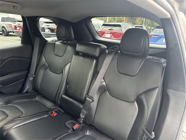 Used 2021 Jeep Cherokee Latitude Lux w/ Comfort/Convenience Group image 24