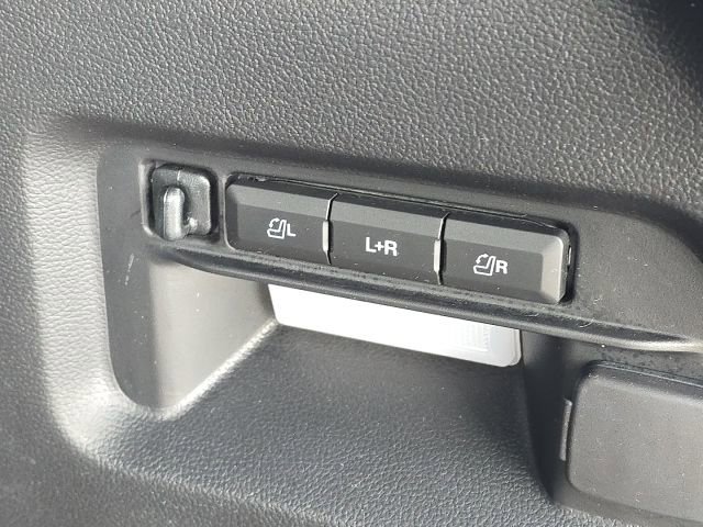 Used 2023 Ford Explorer ST w/ Equipment Group 401A AWD/4WD image 13