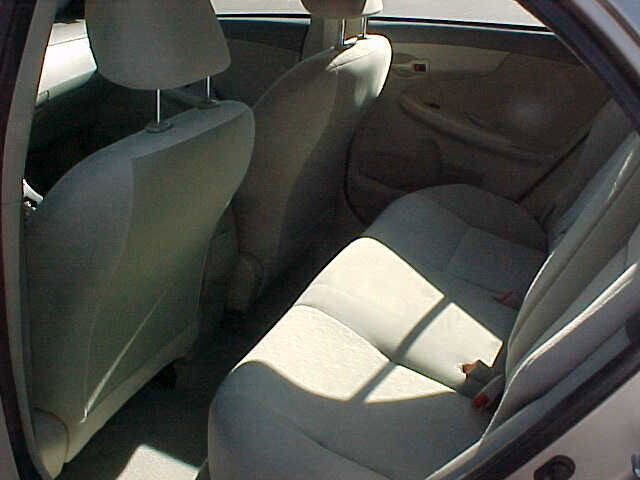 Used 2009 Toyota Corolla LE w/ All Weather Guard Pkg image 8