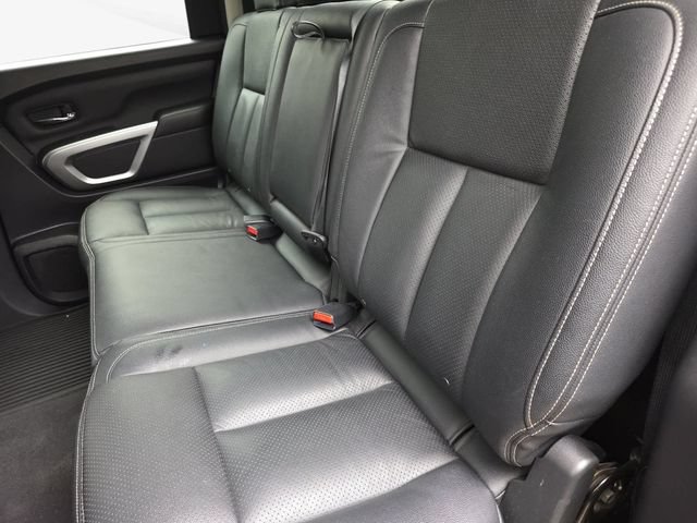 Used 2023 Nissan Titan SV w/ SV Convenience Package AWD/4WD image 14