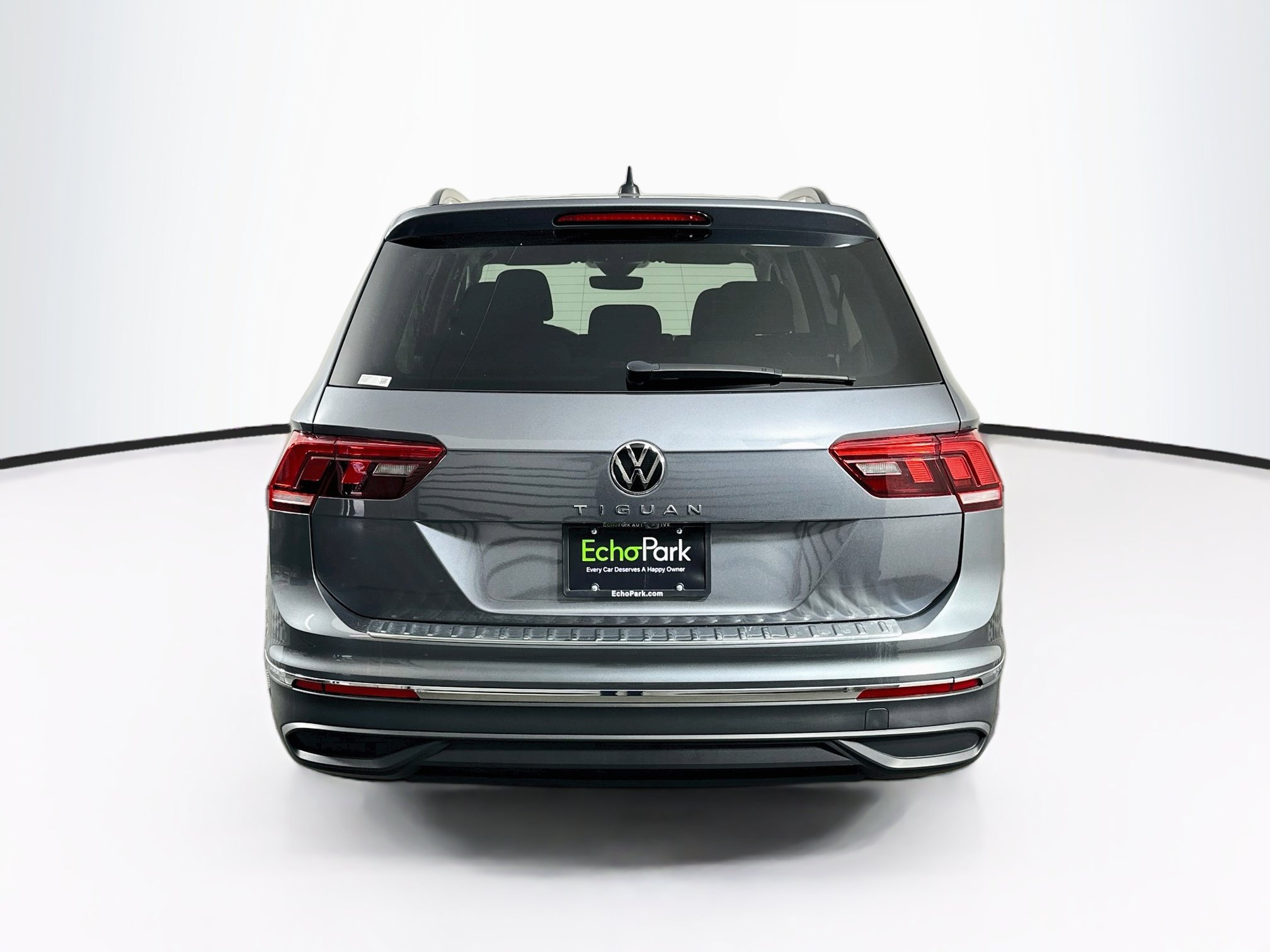 Used 2024 Volkswagen Tiguan S FWD image 7