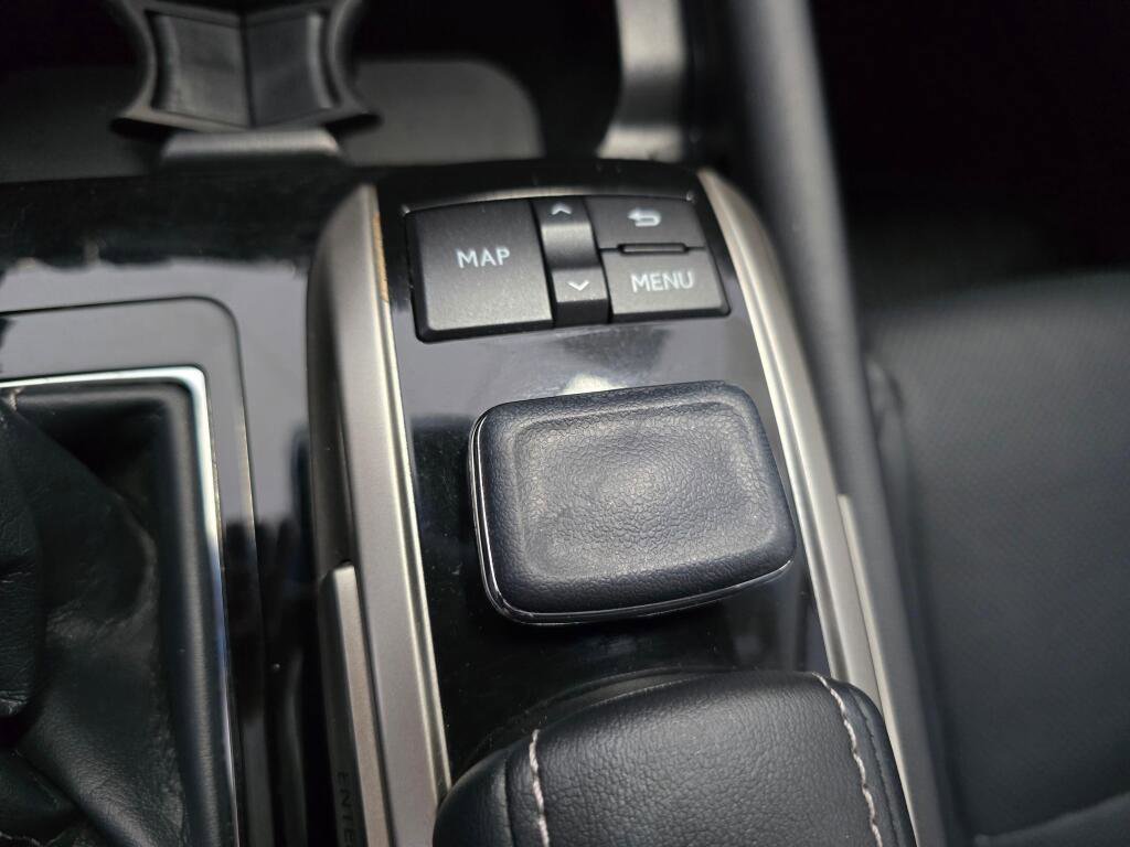 Used 2018 Lexus GS 350 AWD w/ Premium Package image 35