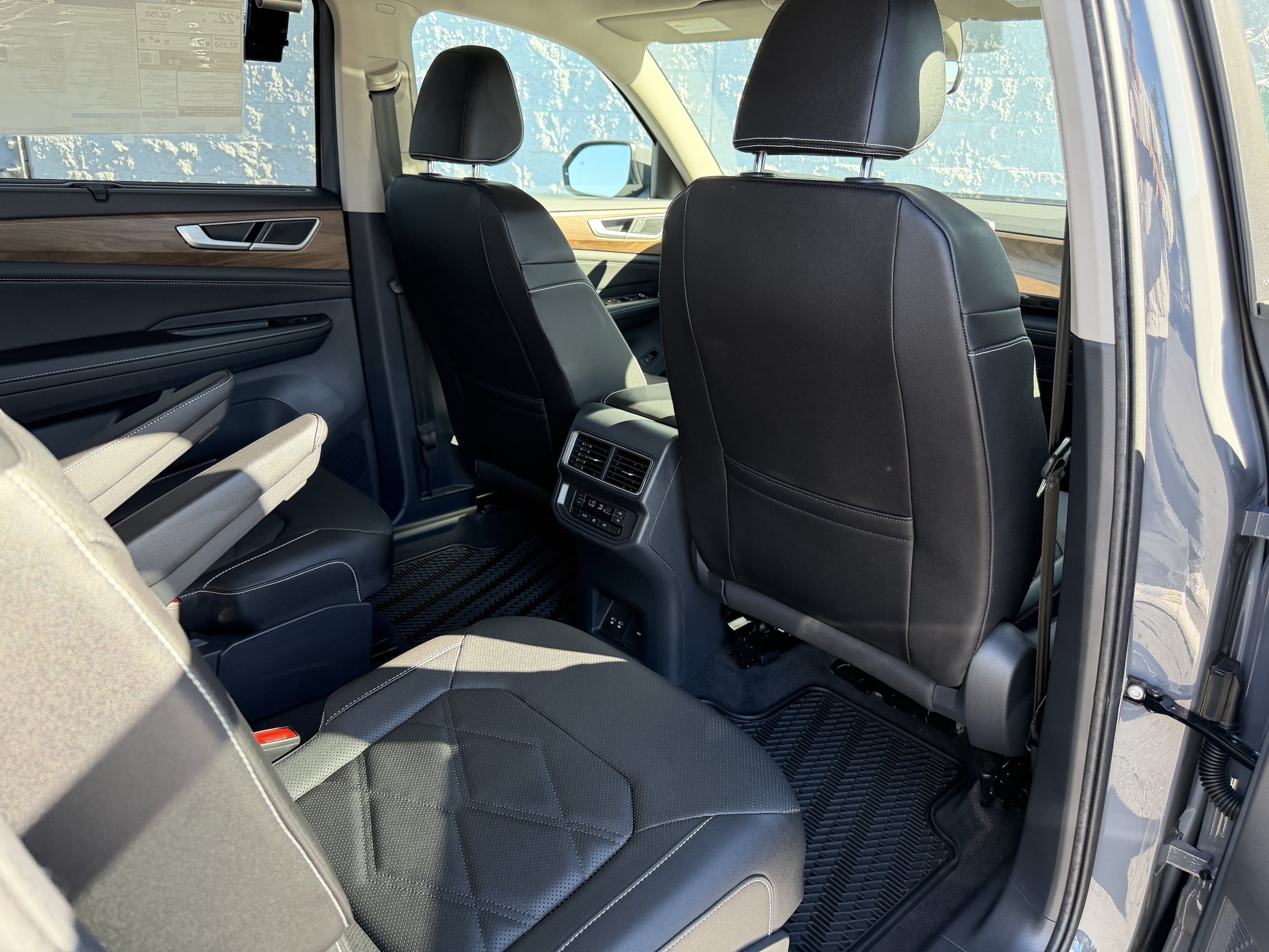 New 2026 Volkswagen Atlas SE AWD/4WD image 32