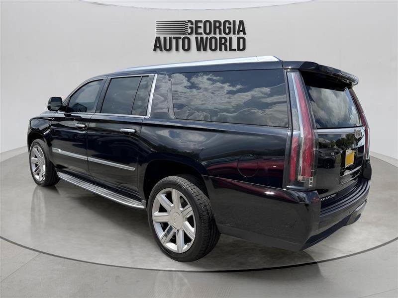 Used 2019 Cadillac Escalade ESV Luxury RWD image 13