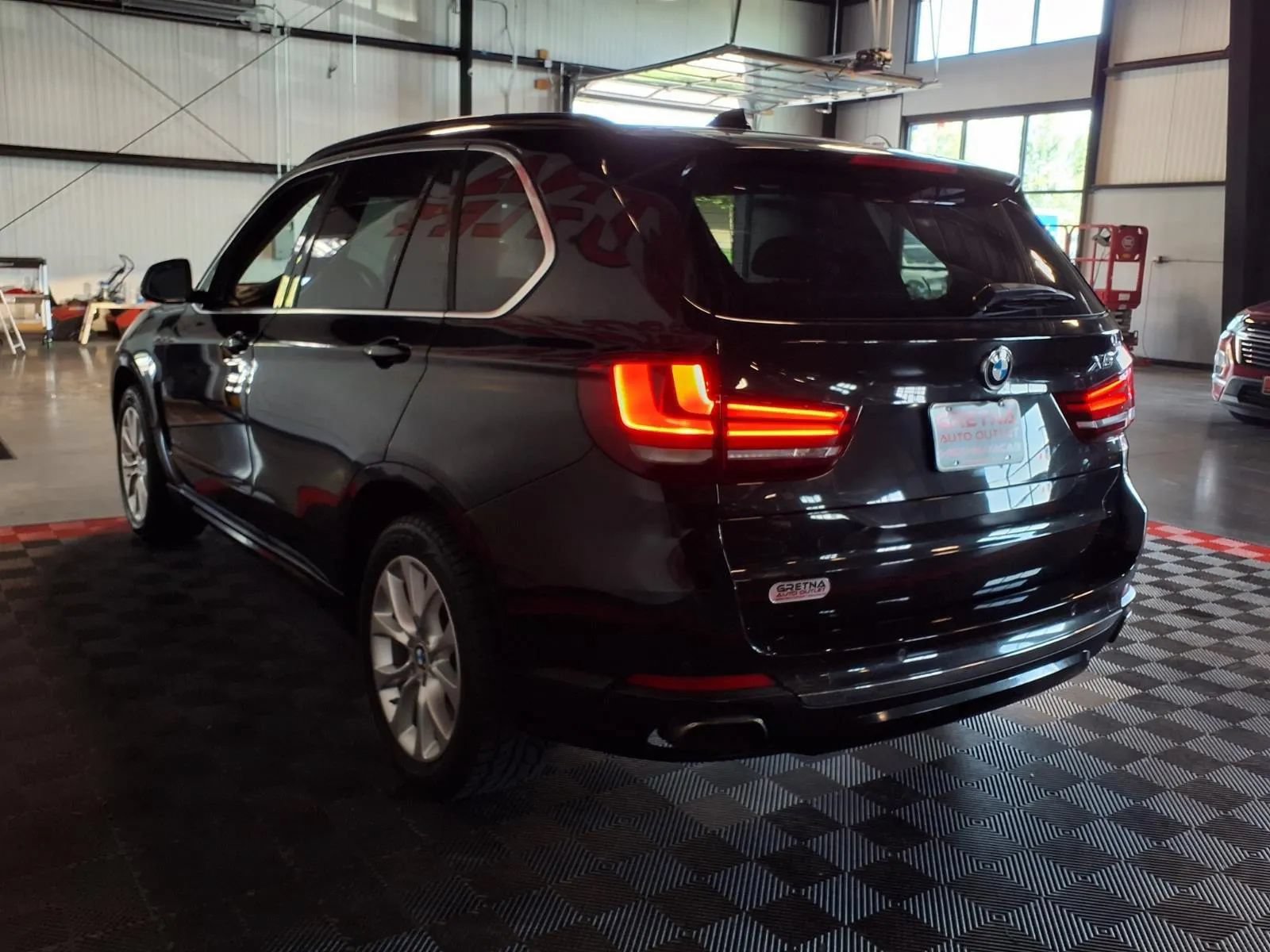 Used 2015 BMW X5 xDrive50i AWD/4WD image 5
