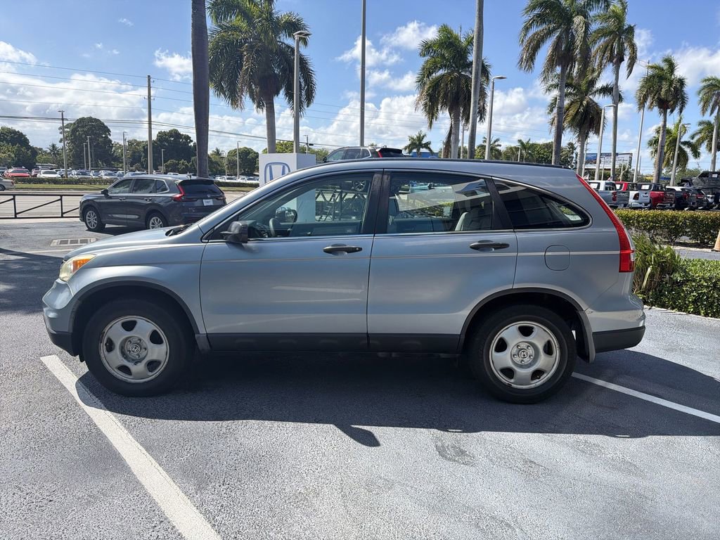 Used 2010 Honda CR-V LX image 2