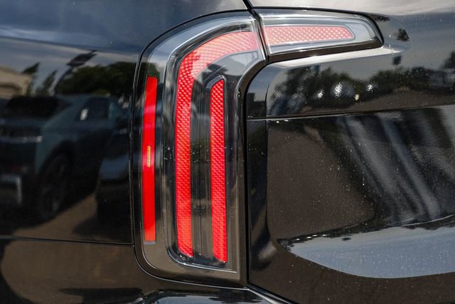 Used 2023 Kia Telluride SX Prestige X-Pro AWD/4WD image 10