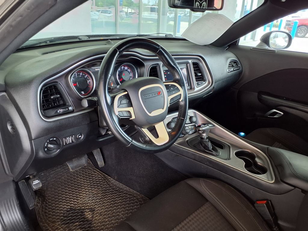 Used 2021 Dodge Challenger SXT RWD image 19
