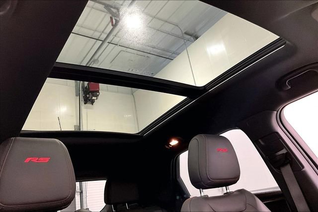 Used 2025 Chevrolet TrailBlazer RS w/ Convenience Package AWD/4WD image 29