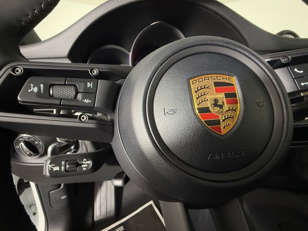 New 2026 Porsche Macan image 35