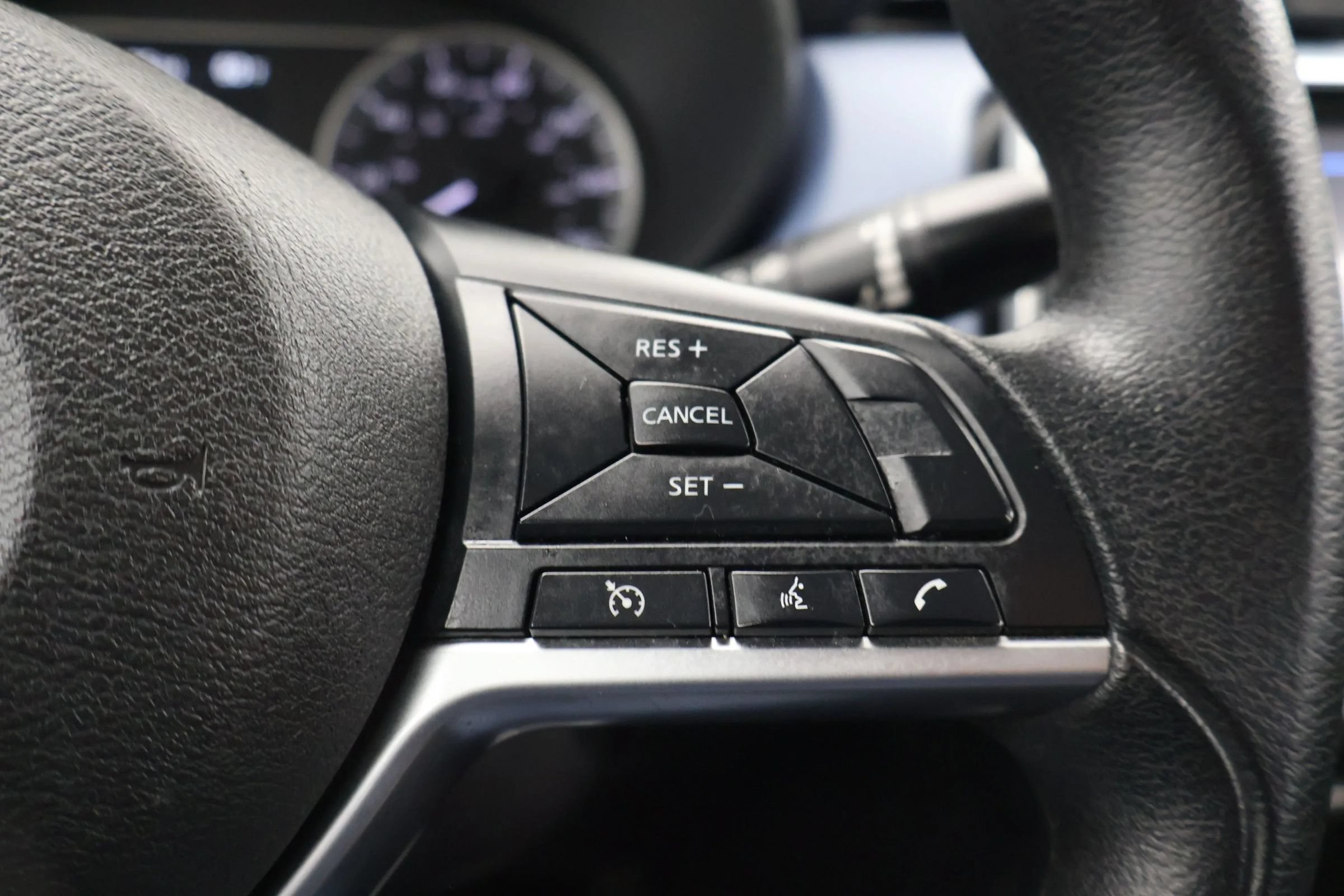 Used 2023 Nissan Versa SV FWD image 21