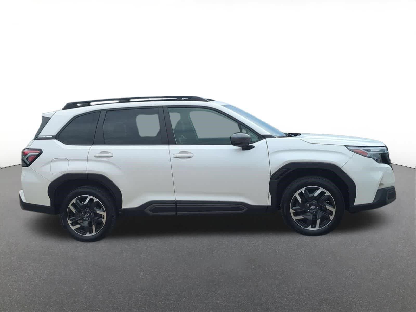 Used 2025 Subaru Forester Limited AWD/4WD image 7