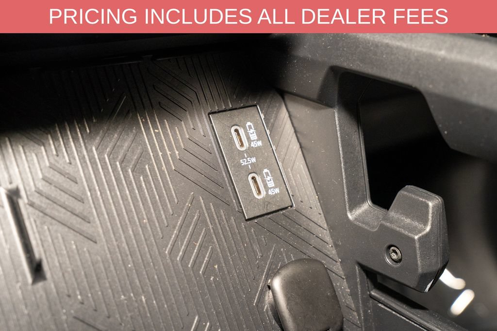 Certified 2025 Toyota Tacoma TRD Off-Road AWD/4WD image 16