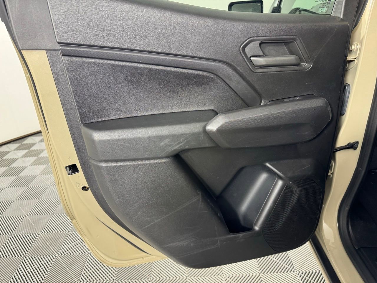 Used 2024 Chevrolet Colorado W/T image 22