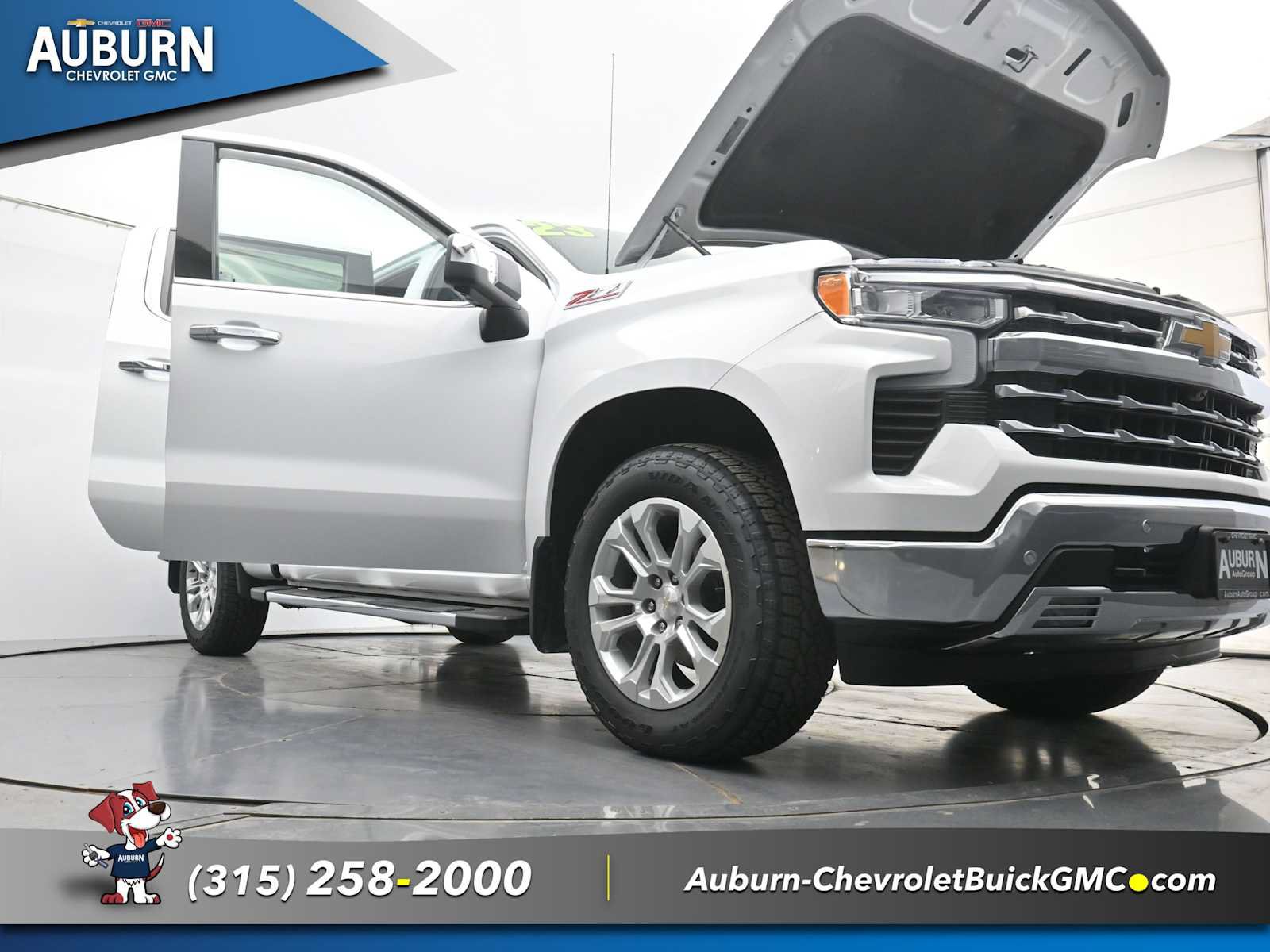 Used 2023 Chevrolet Silverado 1500 LTZ AWD/4WD image 35