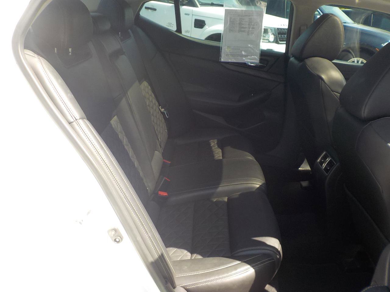 Used 2017 Nissan Maxima Platinum FWD image 38