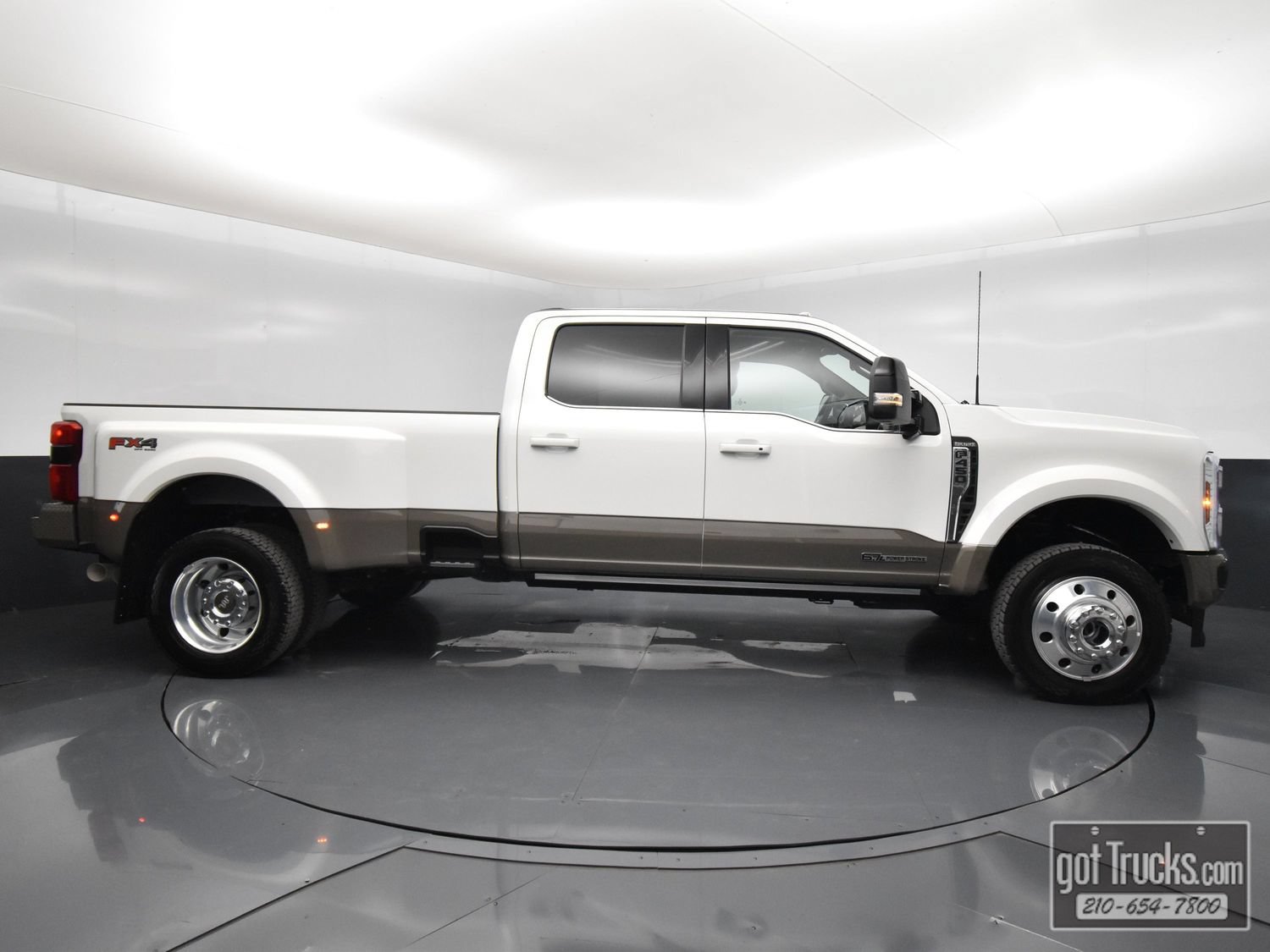 Used 2026 Ford F450 King Ranch w/ FX4 Off-Road Package AWD/4WD image 56