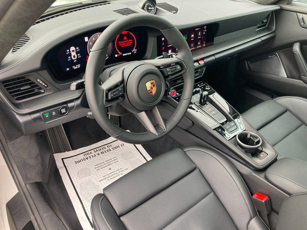 Certified 2025 Porsche 911 Carrera 4 GTS image 7