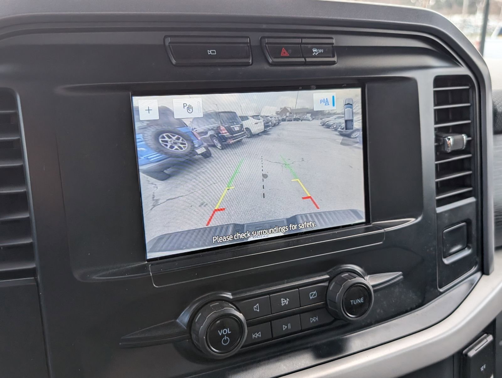 Used 2023 Ford F150 XLT AWD/4WD image 16